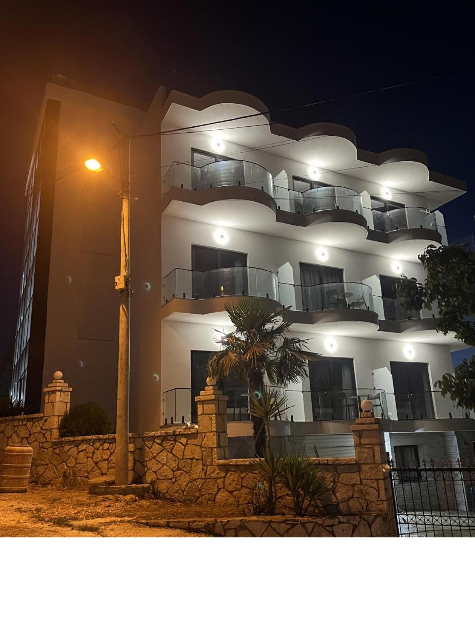 Belsar Hotel Ksamil Exterior foto